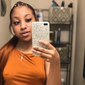 Meet your Posher, Ayanna